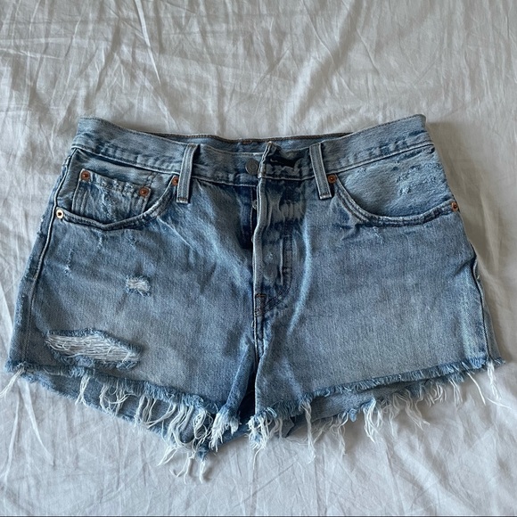 Levi 501 shorts W27 - Picture 2 of 10